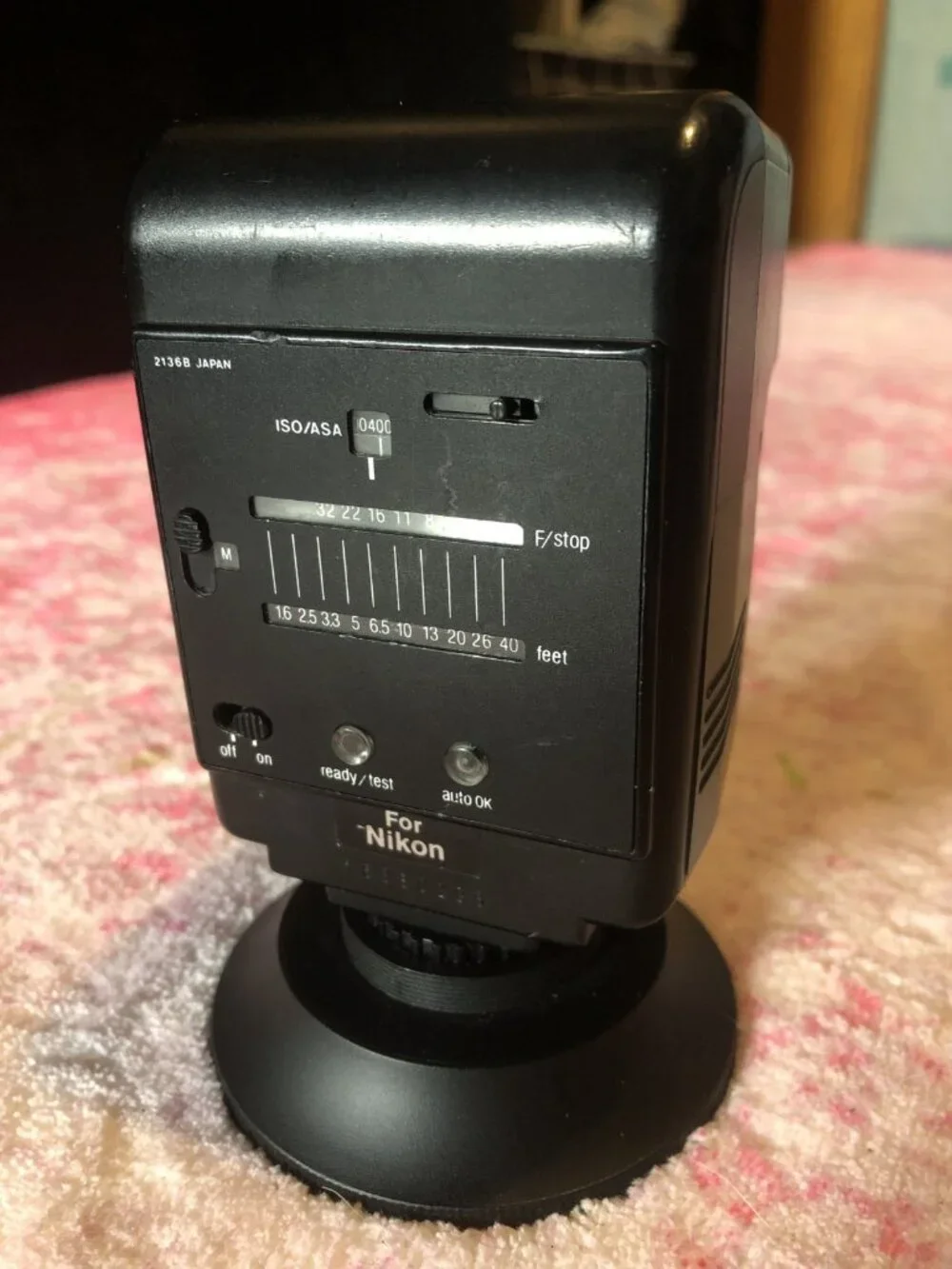 Sunpak Auto 821,4 AA Battery Operated Camera Flash Mount Unit - Tested & Working